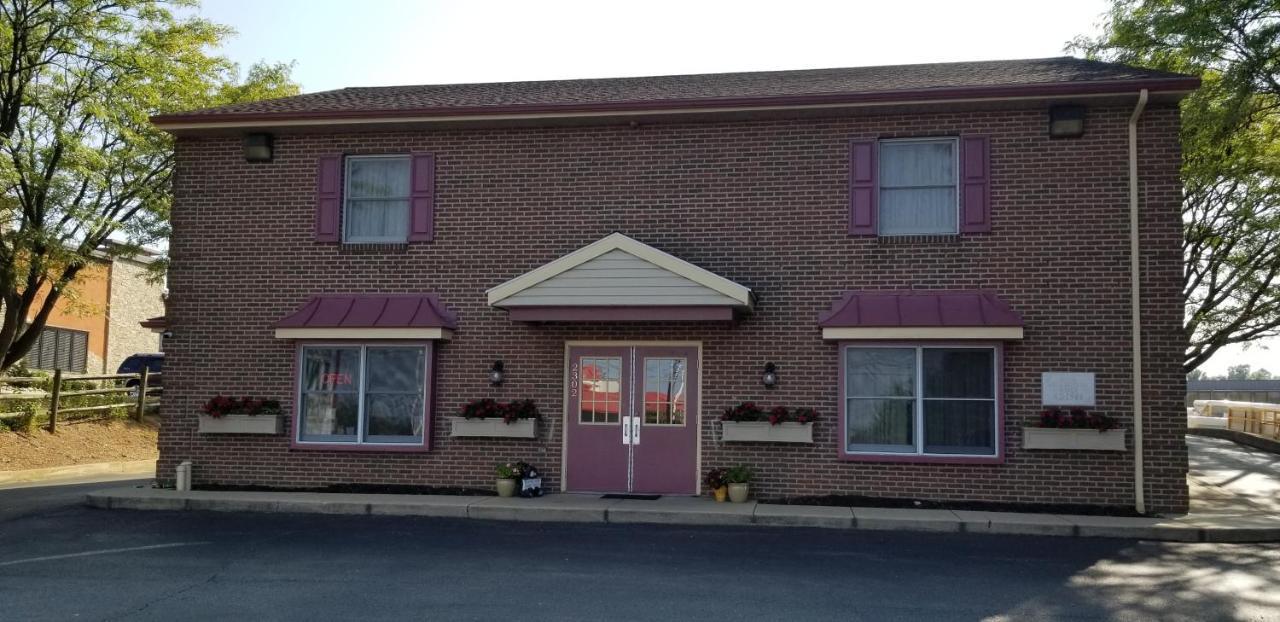Smoketown  Classic Inn Lancaster المظهر الخارجي الصورة